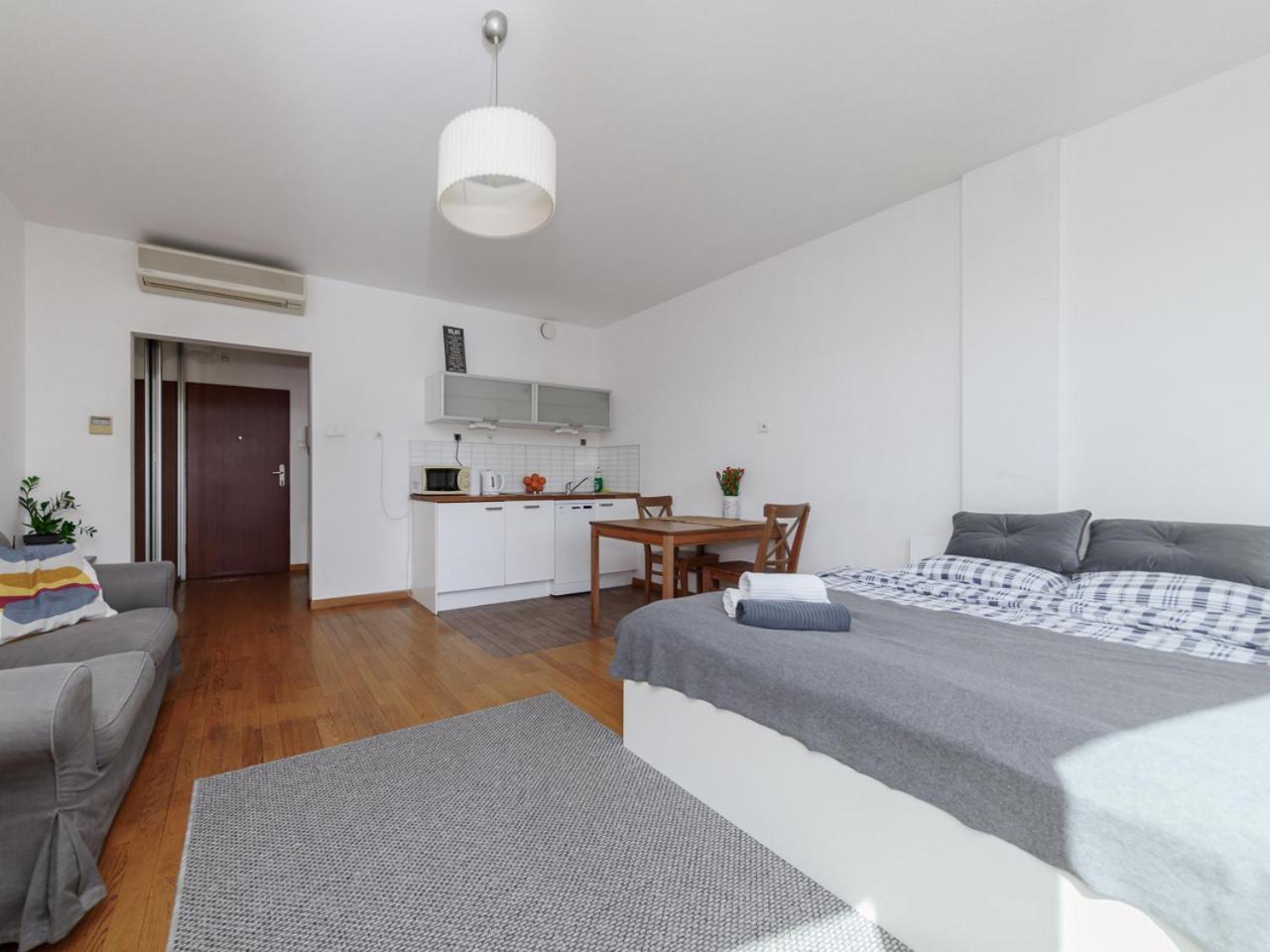 Luxury Apartment Piekna Varşovia Exterior foto